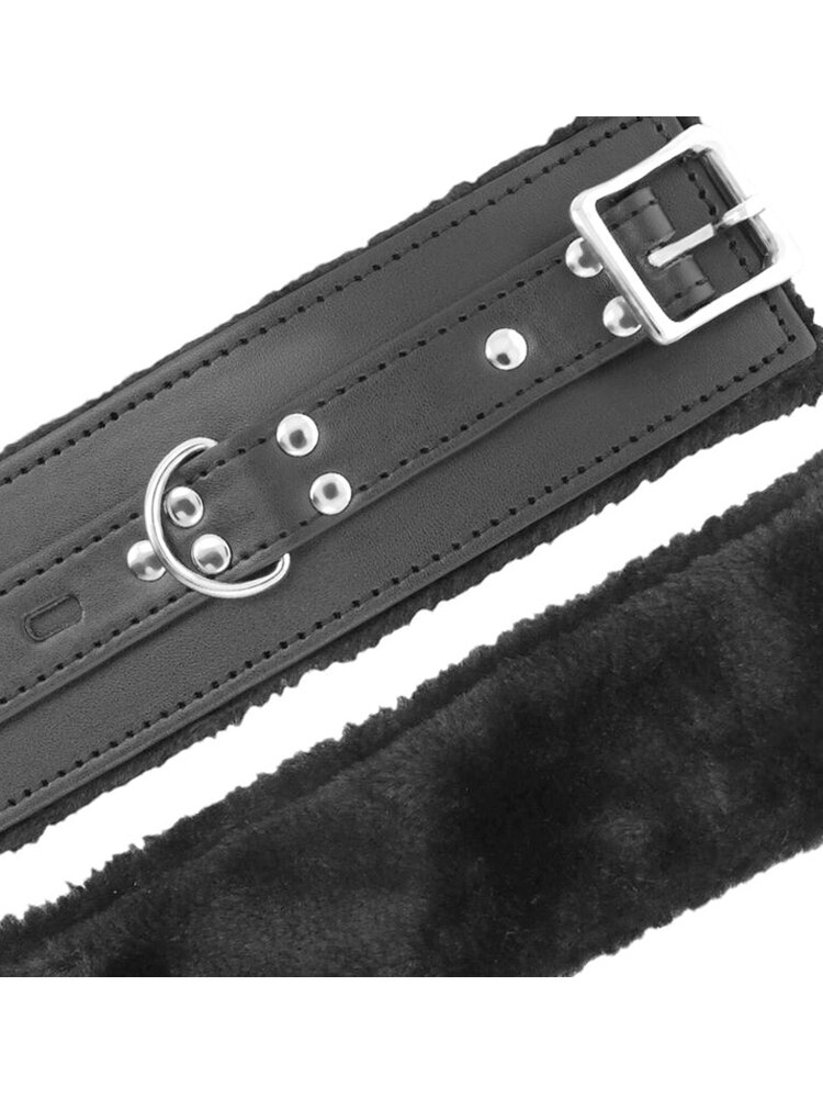 Darkness Black Handcuffs with Fur DreamLove