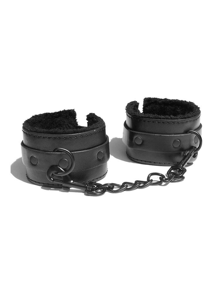 Shadow Fur Handcuffs by Sportsheets