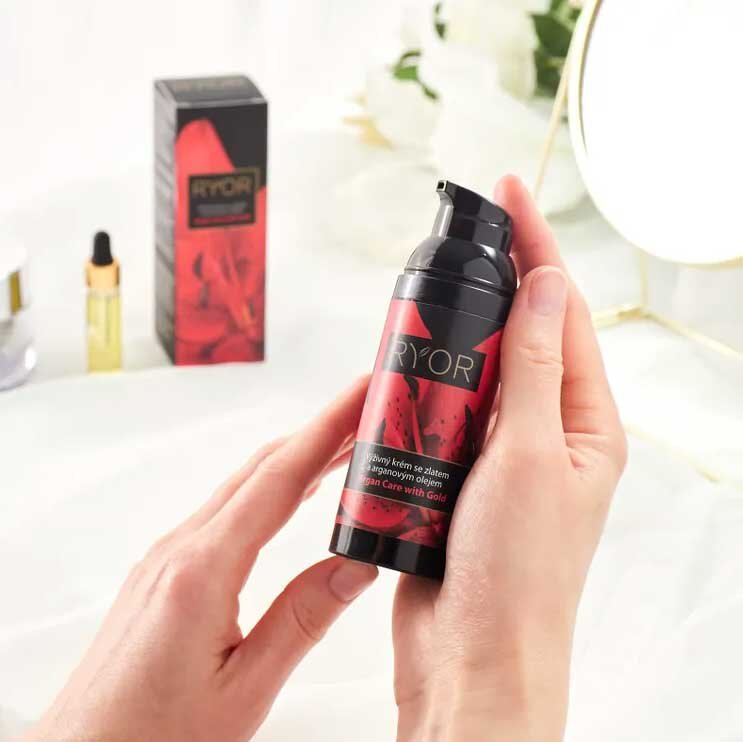 Θρεπτική κρέμα με χρυσό και έλαιο αργκάν 50ml Ryor