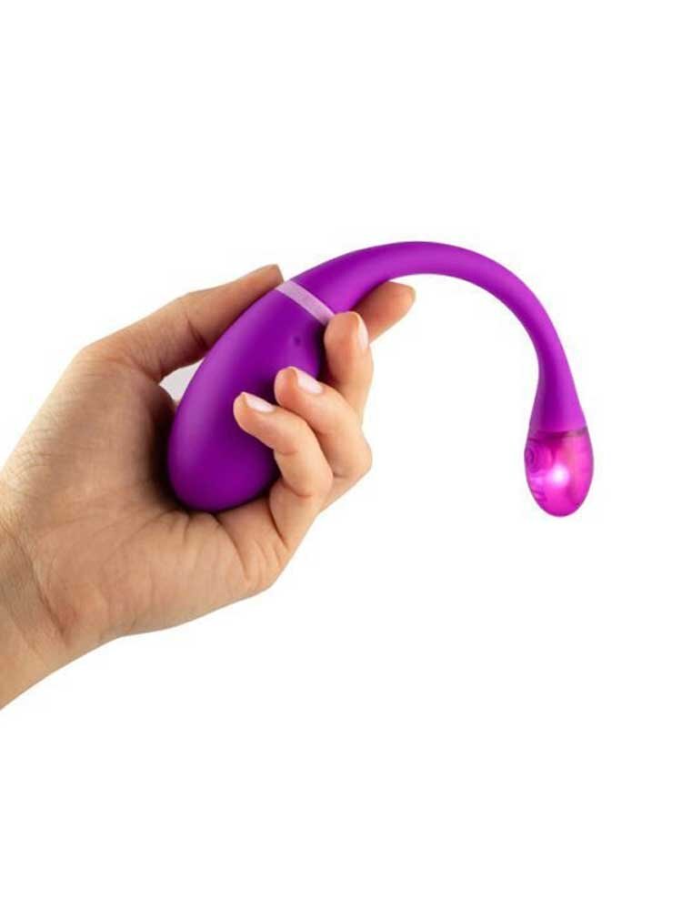 18.5cm Esca 2 App Controlled Bluetooth Vibrator Purple Kiiroo/OhMiBod