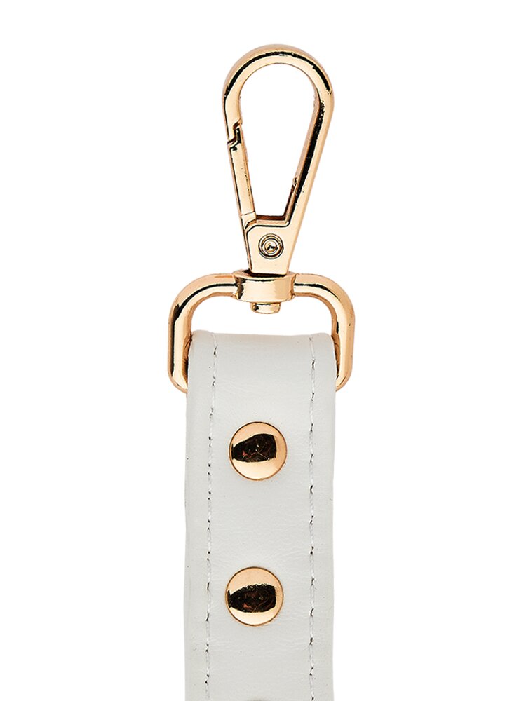 Blaze Elite Hogtie White Dream Toys