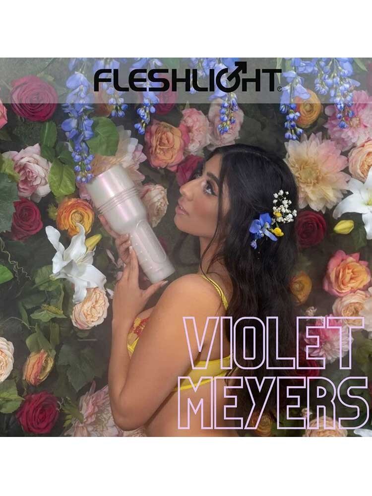 Fleshlight  Violet Myers Waifu Vagina